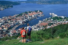 Nordic walking by Elin Sandal